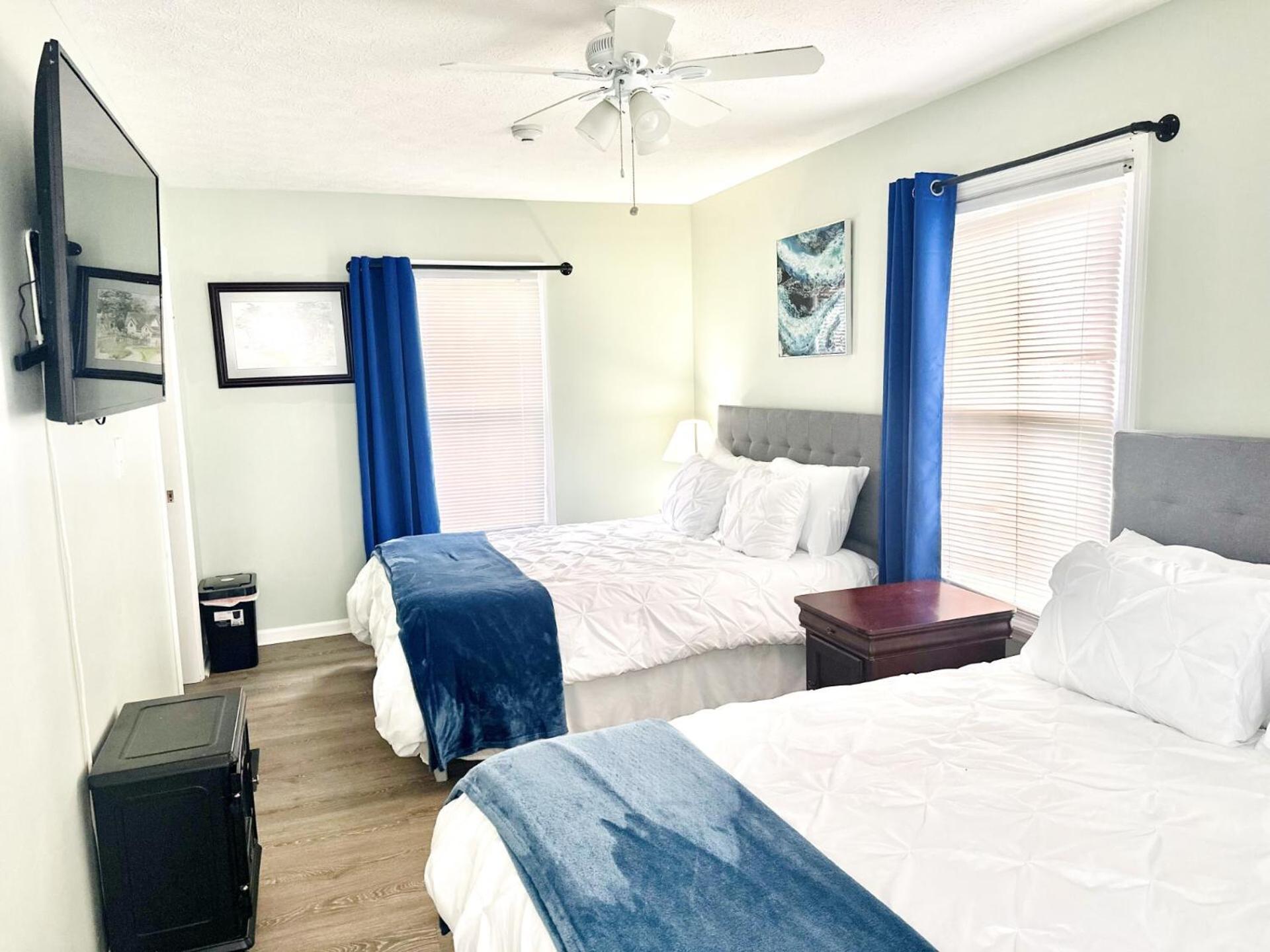 Speedway Legacy Inn Indianapolis Room photo